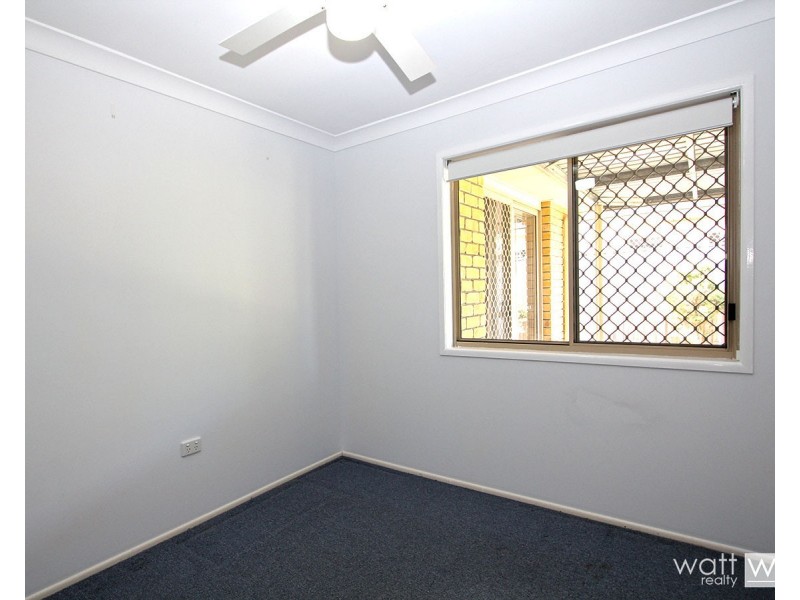 2/9 Conifer Close, Fitzgibbon QLD 4018