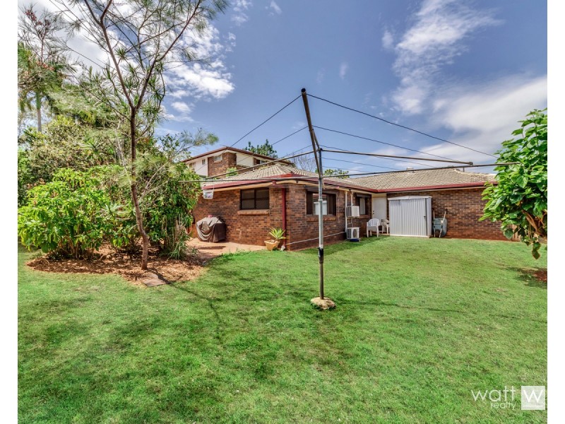 19 Chateau Street, Carseldine QLD 4034