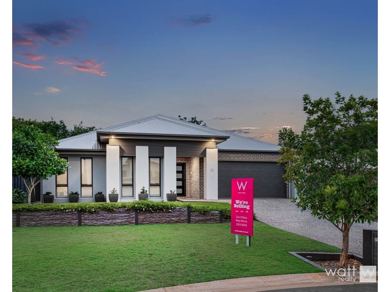 24 Outlook Crescent, Bridgeman Downs QLD 4035
