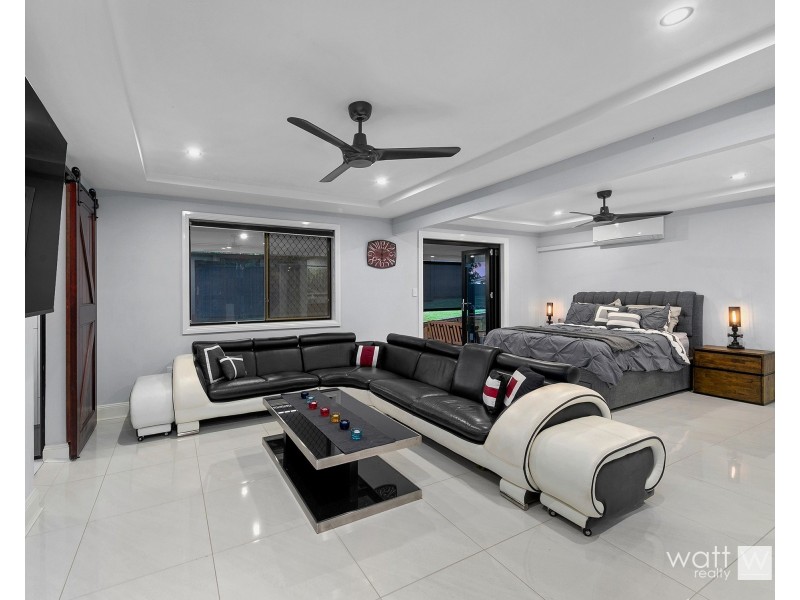 8 Lexia Place, Carseldine QLD 4034