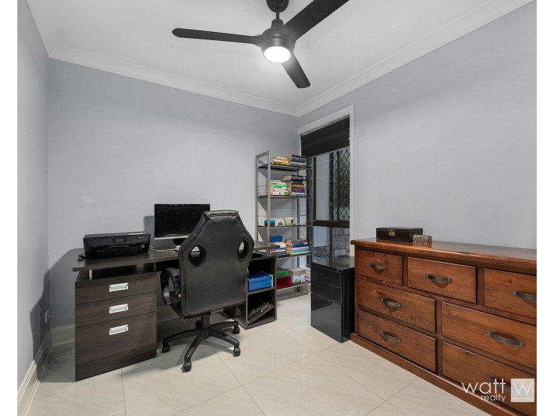 8 Lexia Place, Carseldine QLD 4034