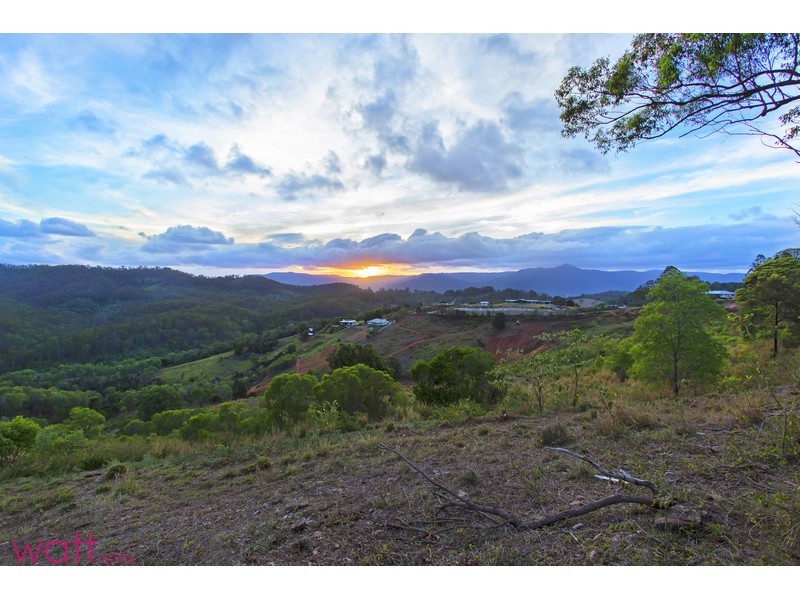 Clear Mountain QLD 4500