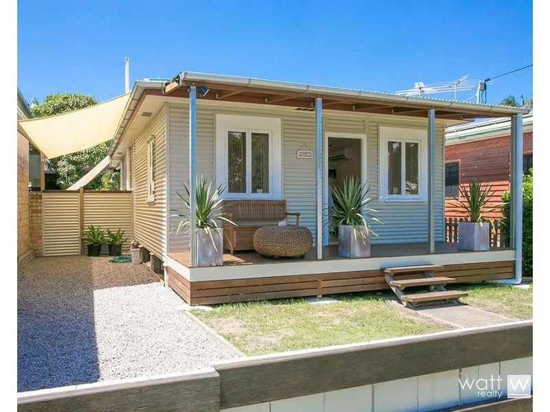 13 Inglis Street, Woody Point QLD 4019