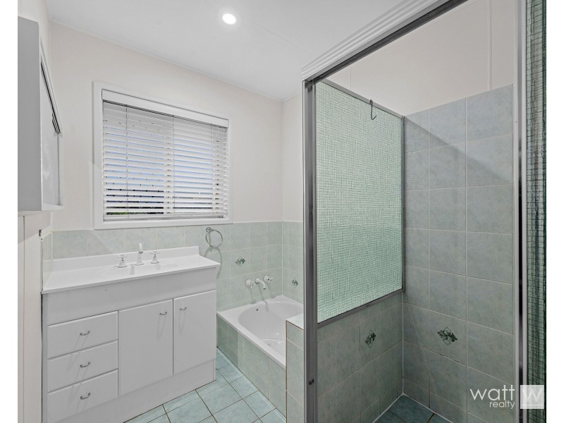 10 Pacific Street, Chermside West QLD 4032