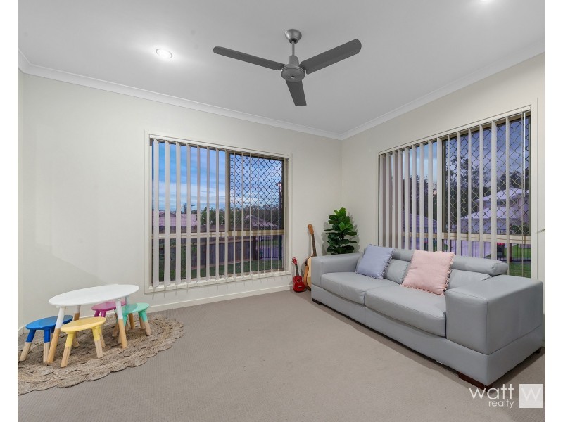 3 Jacaranda Court, Griffin QLD 4503