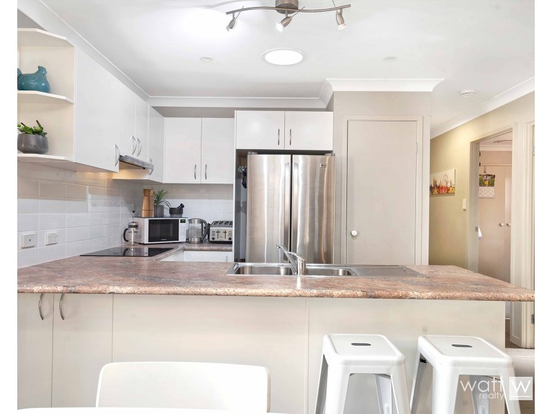 12 Gabrielle Court, Kallangur QLD 4503