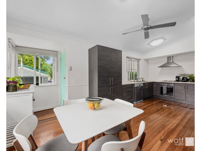 22 Lindale Street, Chermside West QLD 4032