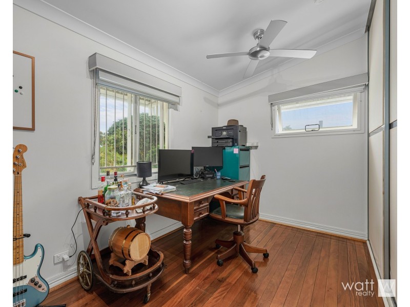 22 Lindale Street, Chermside West QLD 4032