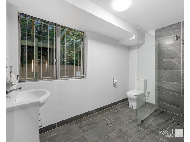 3 Pinnata Court, Everton Hills QLD 4053