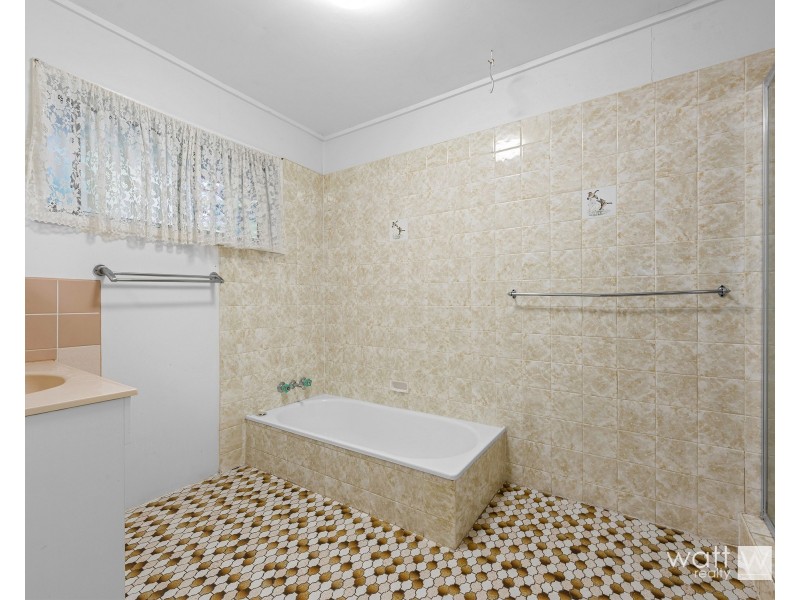 3 Pinnata Court, Everton Hills QLD 4053