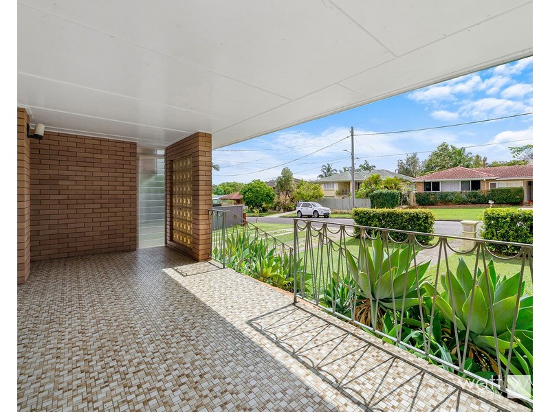 15 Fairlane Street, Chermside West QLD 4032