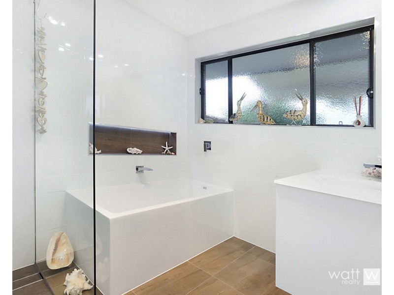 15 Ben Street, Chermside West QLD 4032