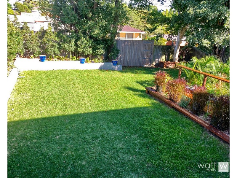 15 Ben Street, Chermside West QLD 4032