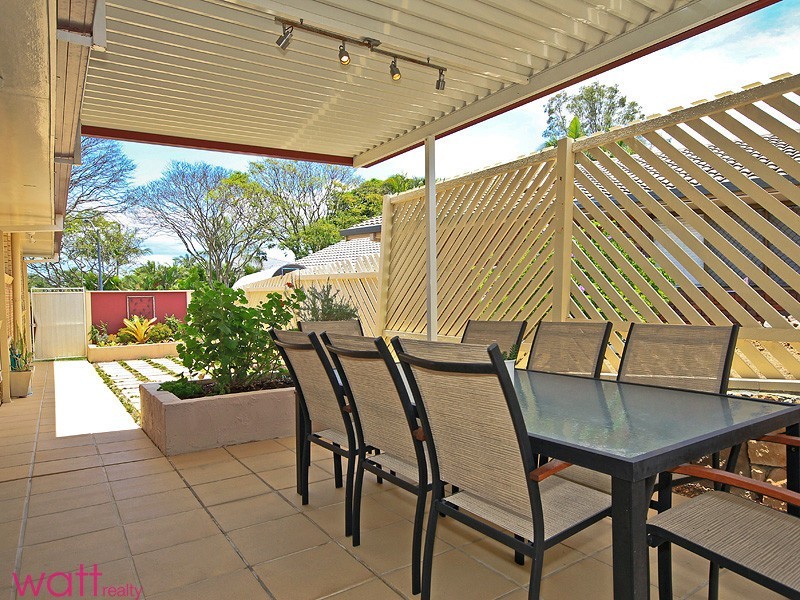 15 Dalwood Street, Carseldine QLD 4034