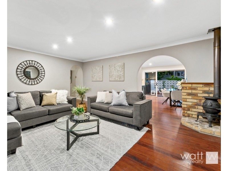 16 Cranbourne Street, Chermside West QLD 4032