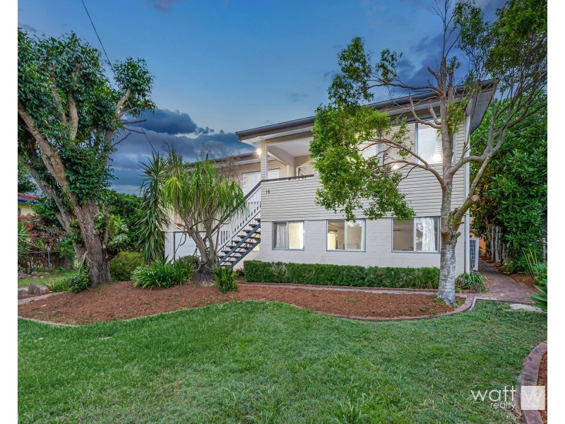 16 Cranbourne Street, Chermside West QLD 4032