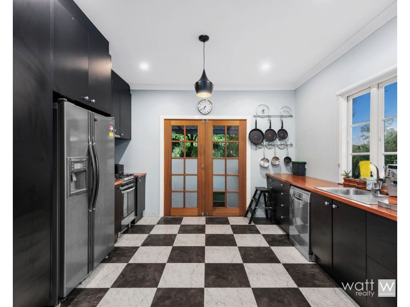 1 Crowley Street, Zillmere QLD 4034