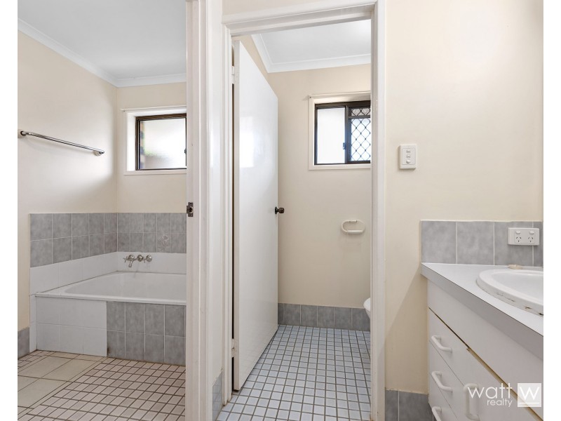 20 Aaron Street, Bray Park QLD 4500