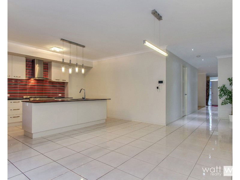 56 Somerset Drive, Carseldine QLD 4034