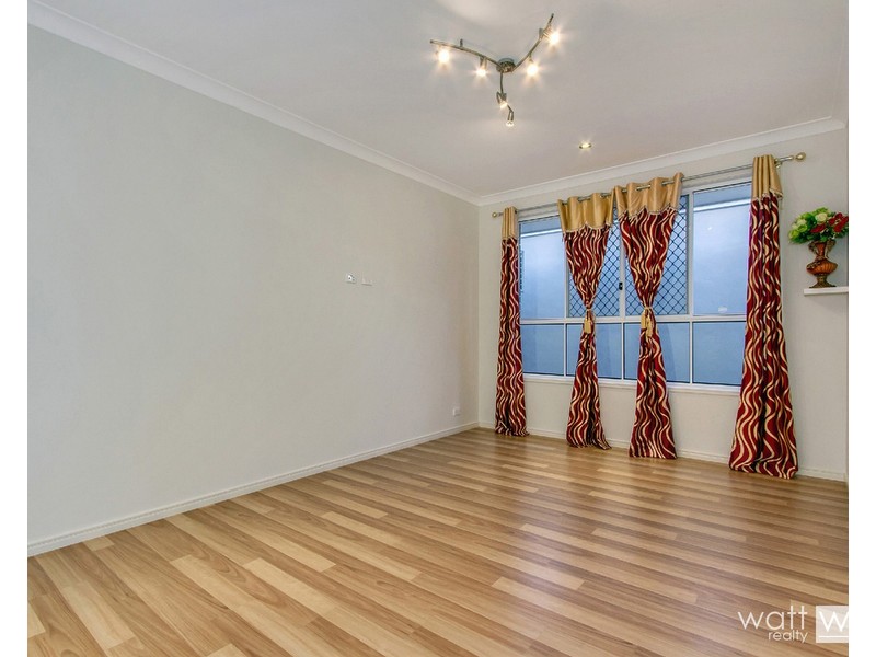 56 Somerset Drive, Carseldine QLD 4034