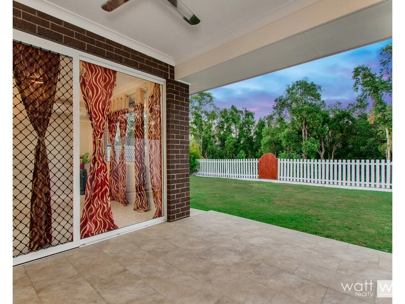 56 Somerset Drive, Carseldine QLD 4034