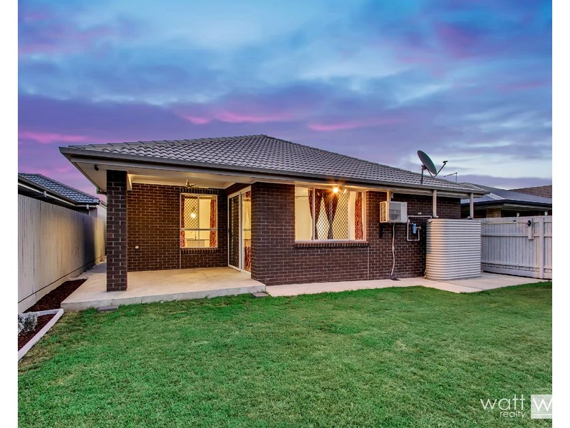 56 Somerset Drive, Carseldine QLD 4034