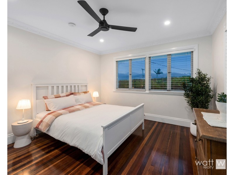 81 Maundrell Terrace, Chermside West QLD 4032