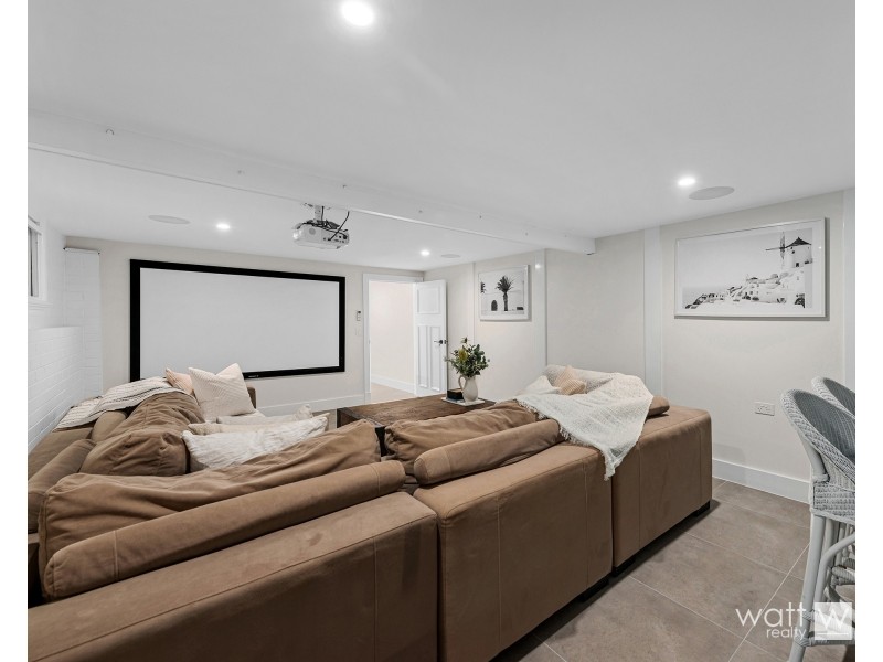 81 Maundrell Terrace, Chermside West QLD 4032