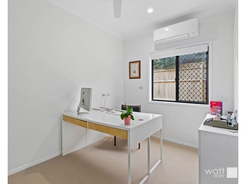 10 Farrell Place, Boondall QLD 4034