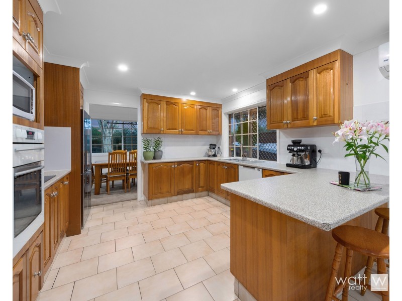 2 Chardonnay Court, Carseldine QLD 4034