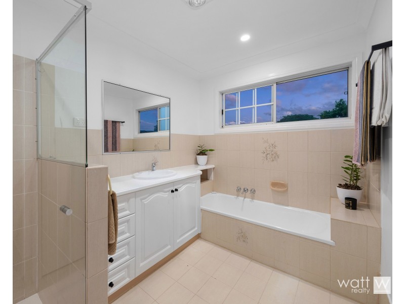 2 Chardonnay Court, Carseldine QLD 4034