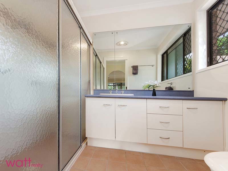 5 Crestlea Street, Bracken Ridge QLD 4017