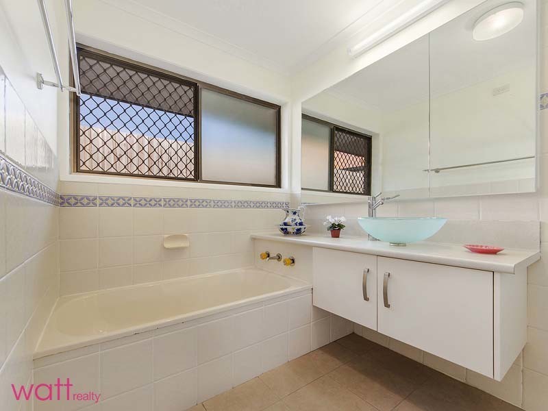 5 Crestlea Street, Bracken Ridge QLD 4017