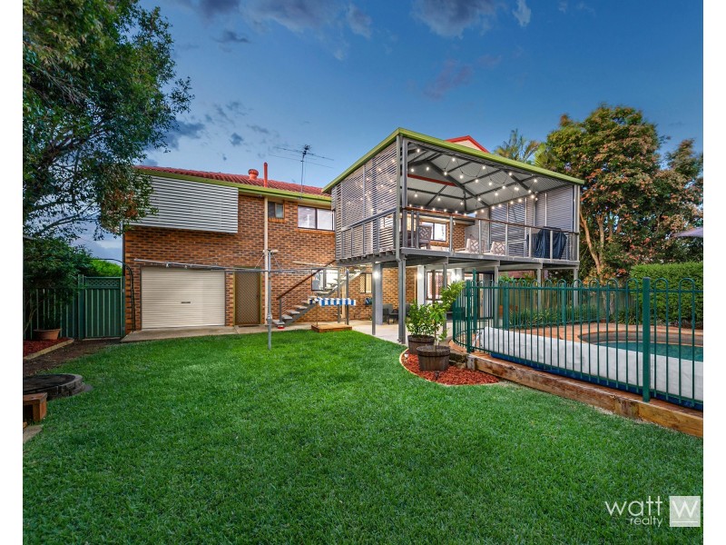 6 Cheltenham Street, Strathpine QLD 4500