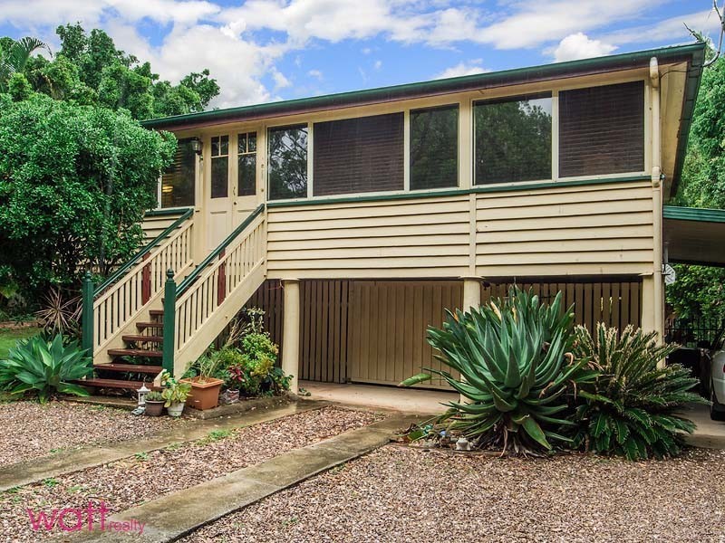 54 Bracken Ridge Road, Sandgate QLD 4017