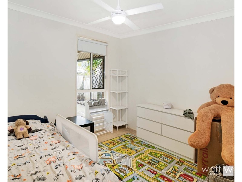 55 Azalea Crescent, Fitzgibbon QLD 4018