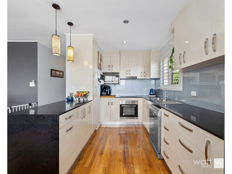 5 Pinnata Court, Everton Hills QLD 4053