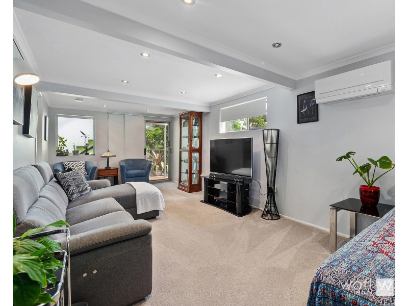 5 Pinnata Court, Everton Hills QLD 4053