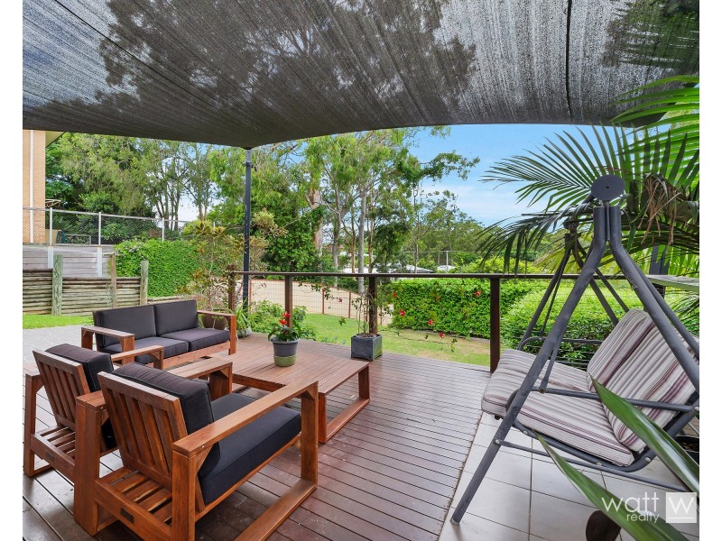 5 Pinnata Court, Everton Hills QLD 4053