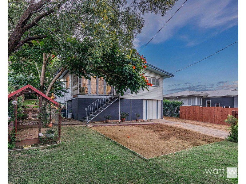 238 Appleby Road, Stafford Heights QLD 4053