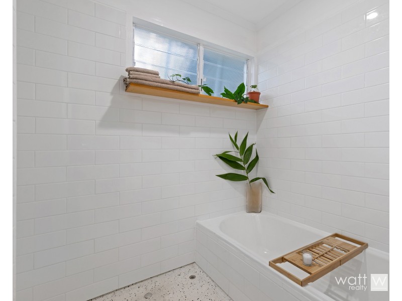 238 Appleby Road, Stafford Heights QLD 4053