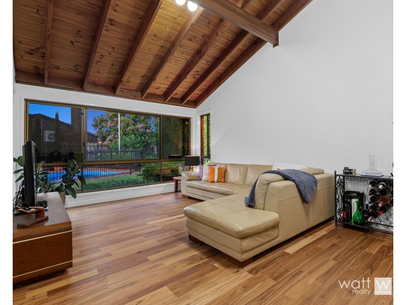 4 Chardonnay Court, Carseldine QLD 4034