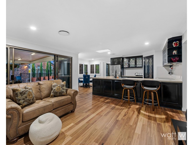 4 Chardonnay Court, Carseldine QLD 4034