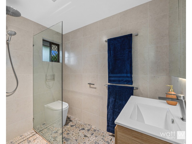 4 Chardonnay Court, Carseldine QLD 4034