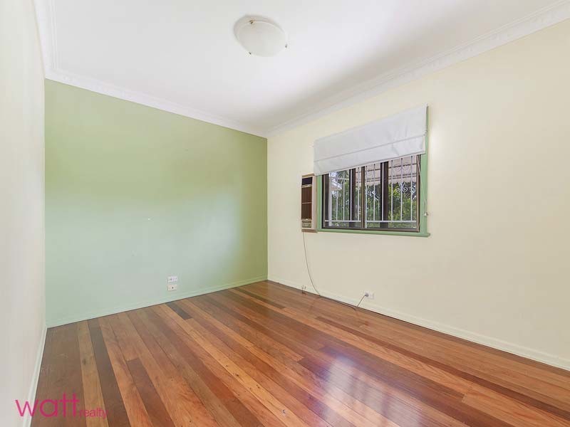 21 Centre Street, Aspley QLD 4034