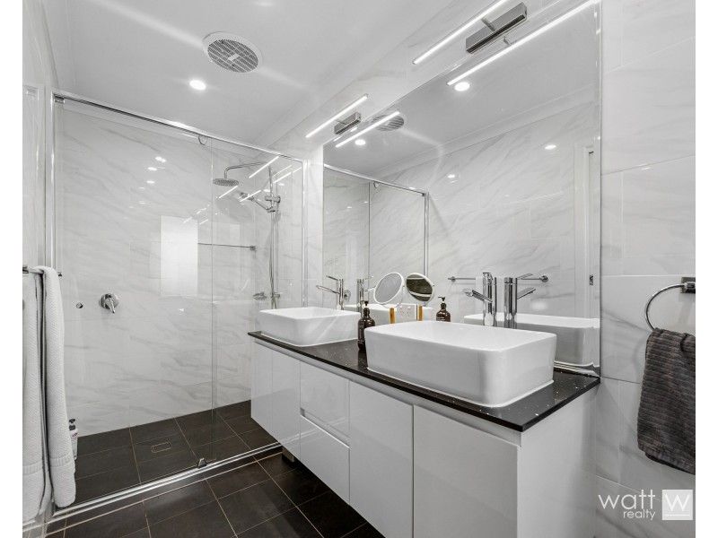 9 Kosma Street, Aspley QLD 4034