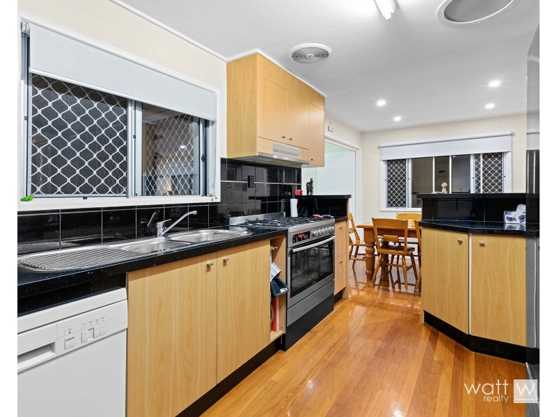 18 Dolcoath Street, Albany Creek QLD 4035