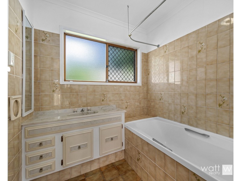 14 Campbell Street, Kallangur QLD 4503