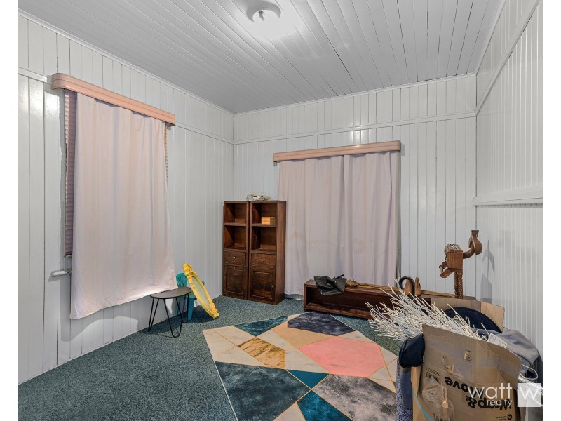 12 Raleigh Parade, Ashgrove QLD 4060