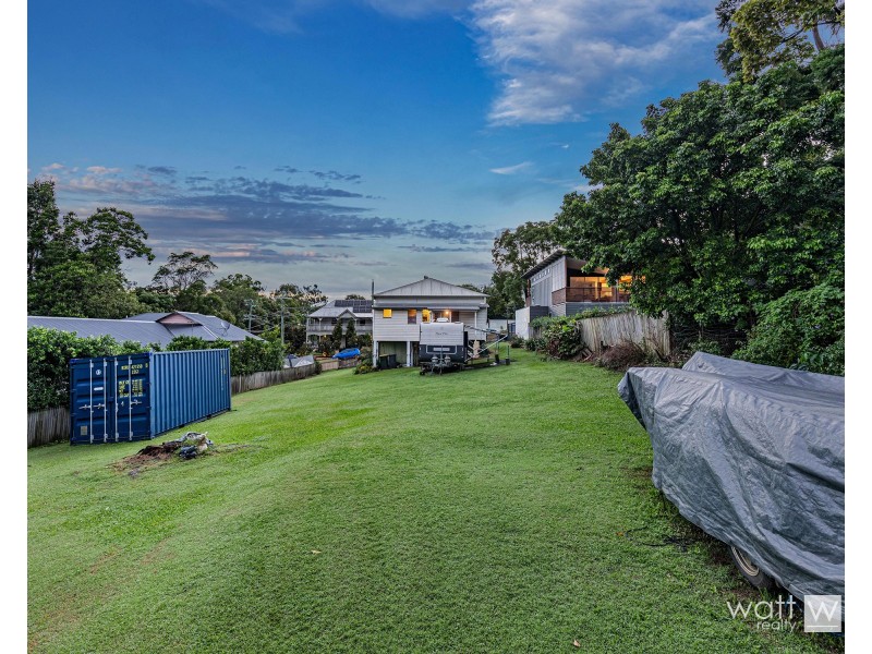 12 Raleigh Parade, Ashgrove QLD 4060